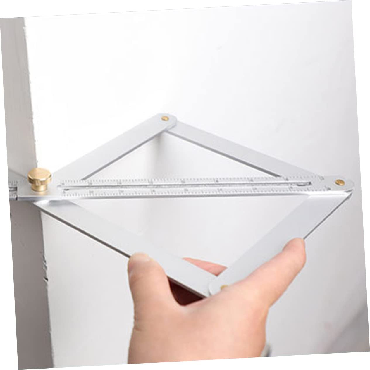 AngleGuide™ Guided Cut Accuracy