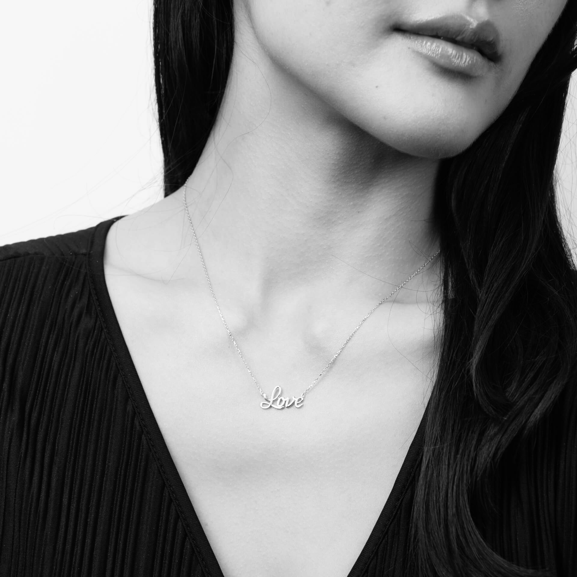 Elements Gold Love Necklace